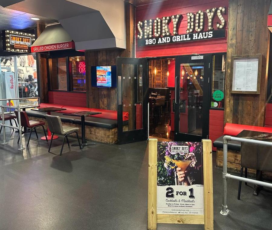 Smoky Boys Restaurant